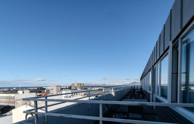 Double Room with Balcony image 4