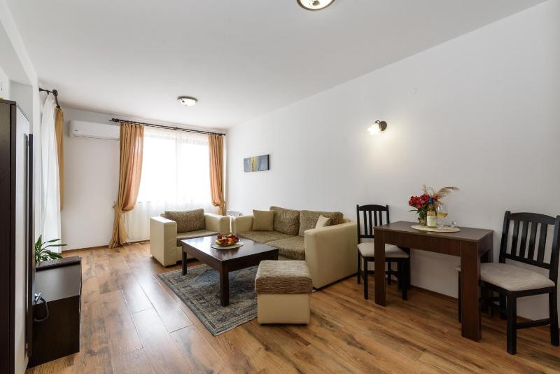 One-Bedroom Apartment image 1