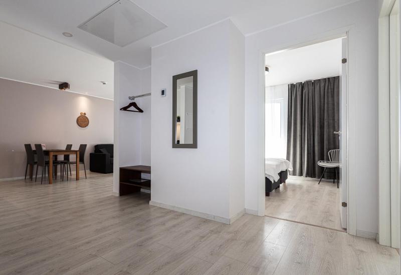 Two-Bedroom Apartment with Spa Access image 2