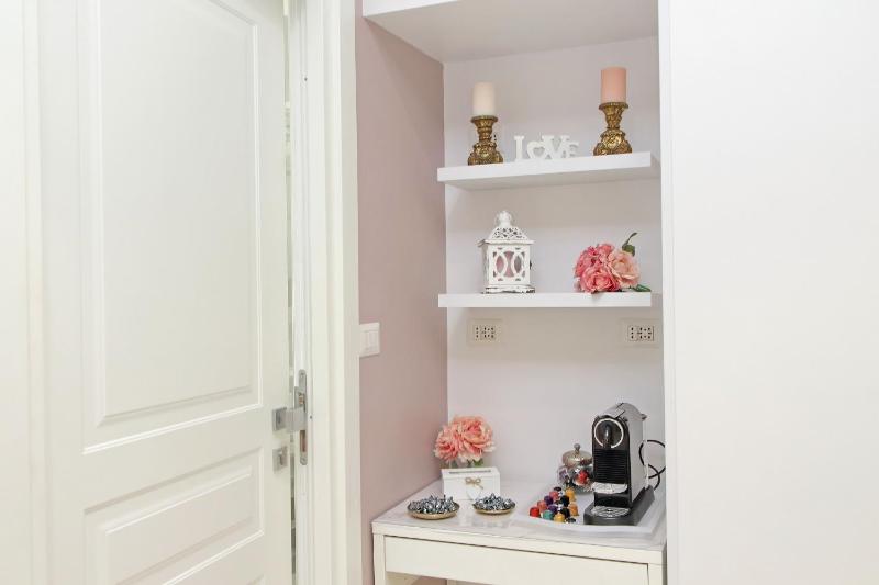 Deluxe Double or Twin Room image 2