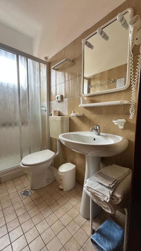 Hotel Le Star - image 7