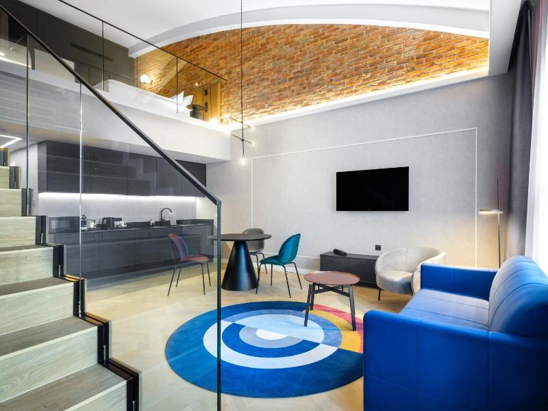 Junior Suite image 2