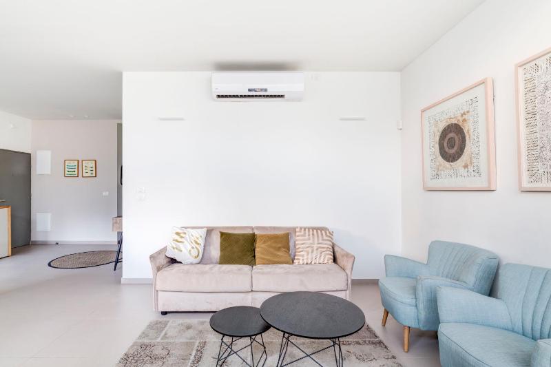 Ella SR by TLV2rent - image 13