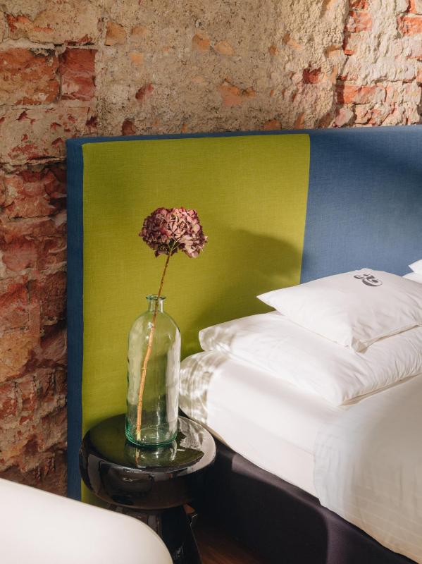 Double Room with Shared Kitchen image 4