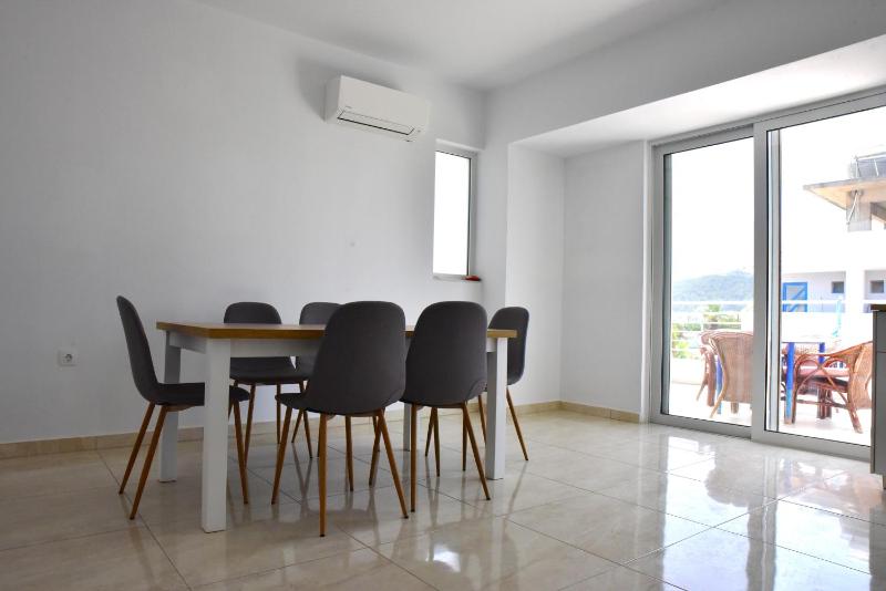 Two-Bedroom Apartment image 4