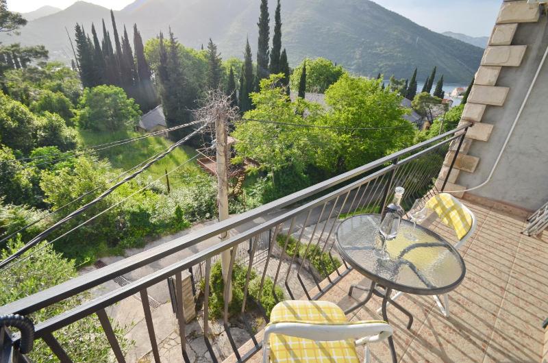 One-Bedroom Apartment with Balcony (4 Adults) image 1