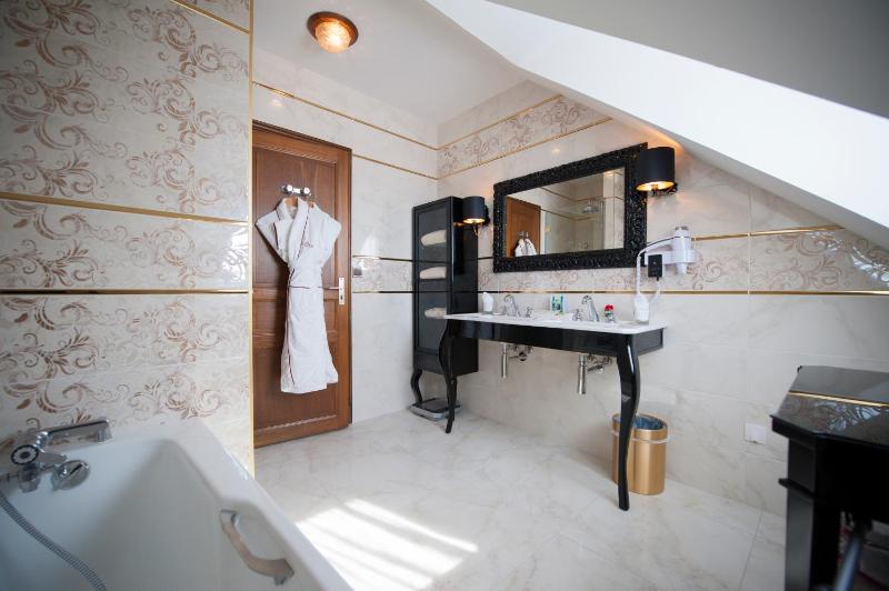Suite Grand Cru image 2