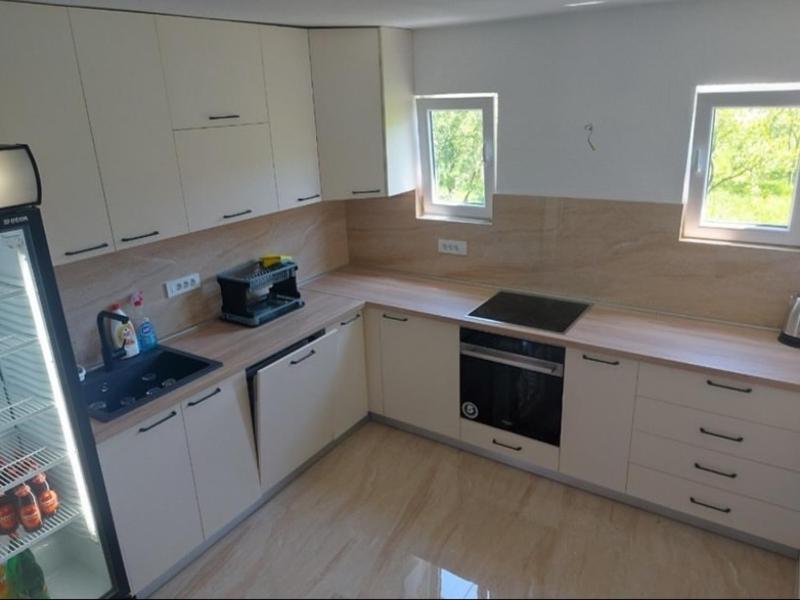 Deluxe Double Room with Balcony image 1