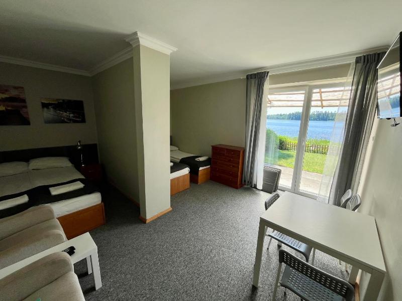 Quadruple Room with Terrace image 1