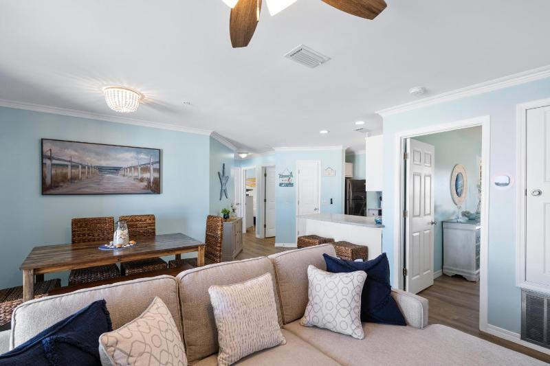 Sunset Harbor Unit 422 - image 39