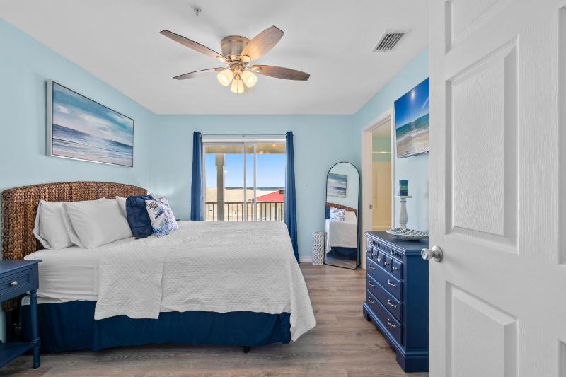 Sunset Harbor Unit 422 - image 40