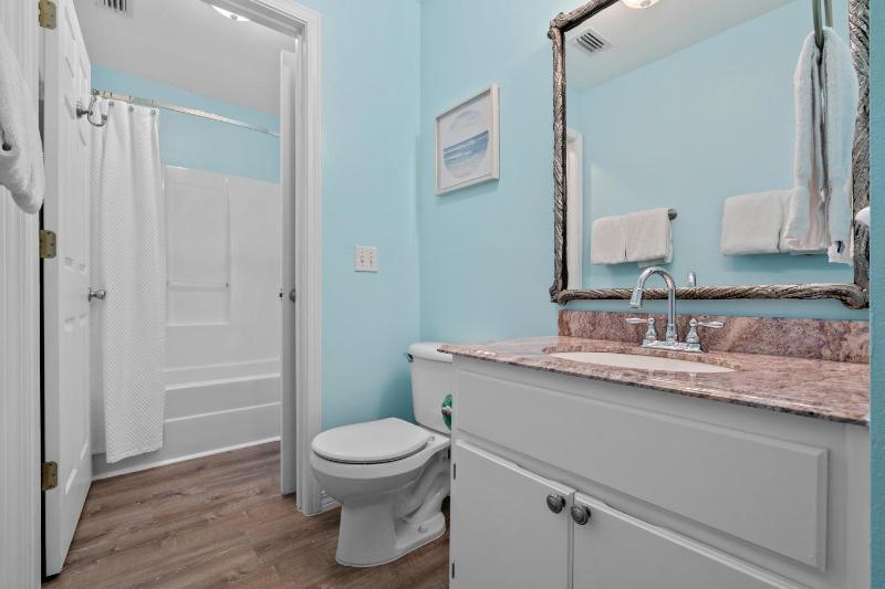 Sunset Harbor Unit 422 - image 35