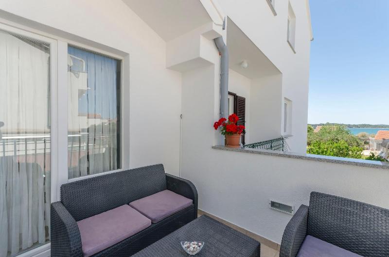 Two-Bedroom Apartment with Balcony image 1