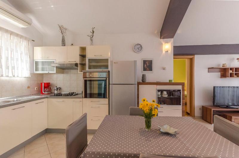 Two-Bedroom Apartment with Balcony image 2