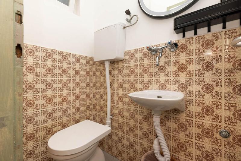 Alaburic rooms & apartment - image 38