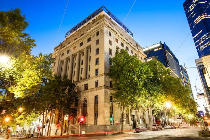 VAQUAY Fifth Avenue In Melbourne CBD - image 8