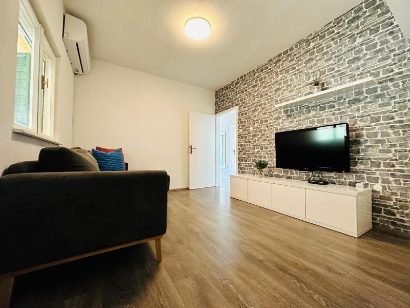 Beach house Bol - image 37