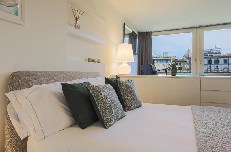Apartments Florence- Vasari Luxury with view - image 2