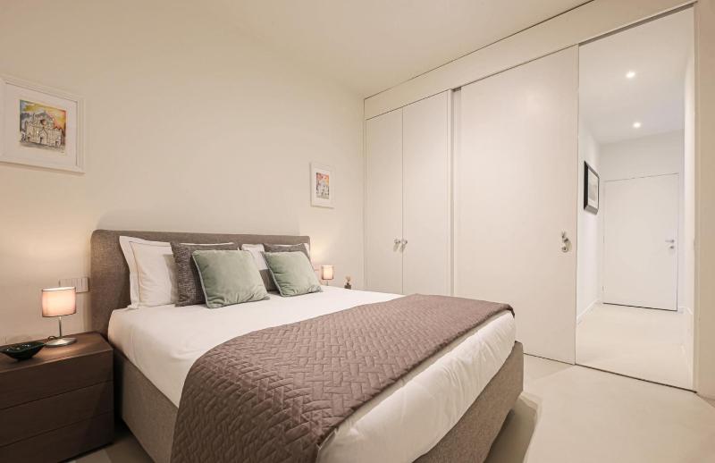 Apartments Florence- Vasari Luxury with view - image 12