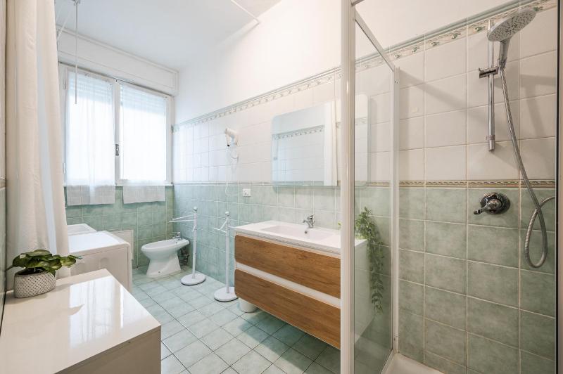 Bononia Palace 3 - image 2