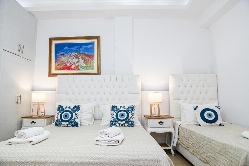 Quadruple Room image 1