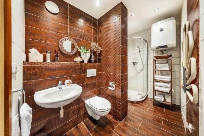 Apartment with Garden View image 4