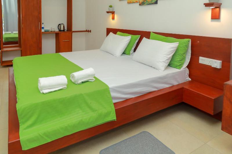 Traveller's Hotel Hikkaduwa - image 23