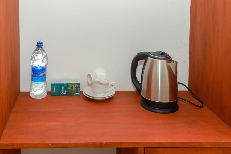 Traveller's Hotel Hikkaduwa - image 2