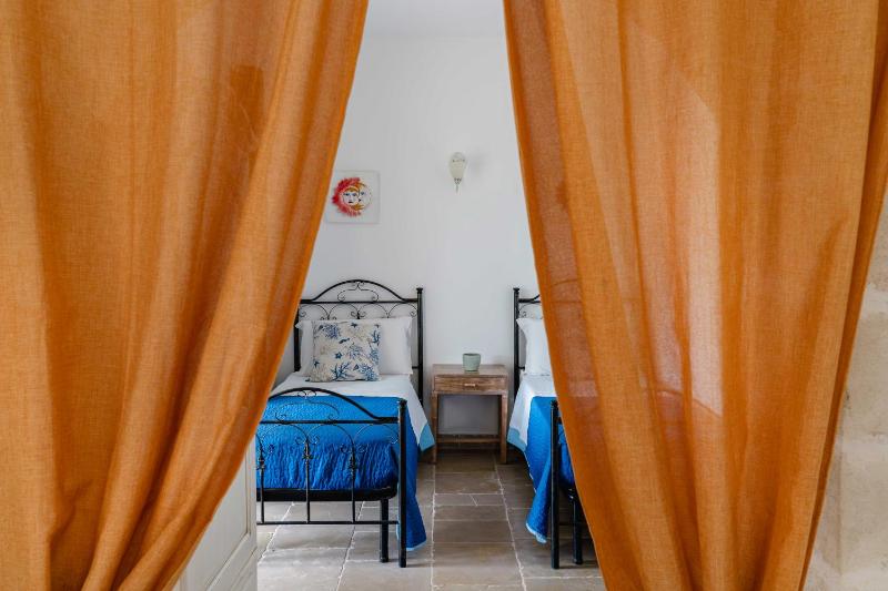 Luxury Quadruple Room image 4