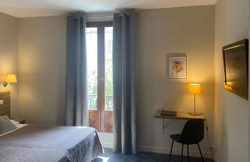 Classic Double or Twin Room image 1