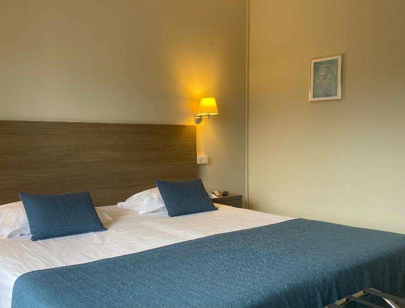 Comfort Double Room with Balcony image 1