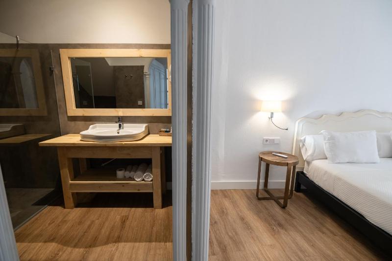 Suite image 3