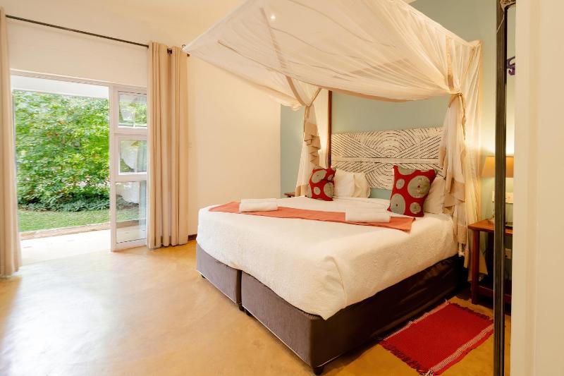 PheZulu Guest Lodge - image 11
