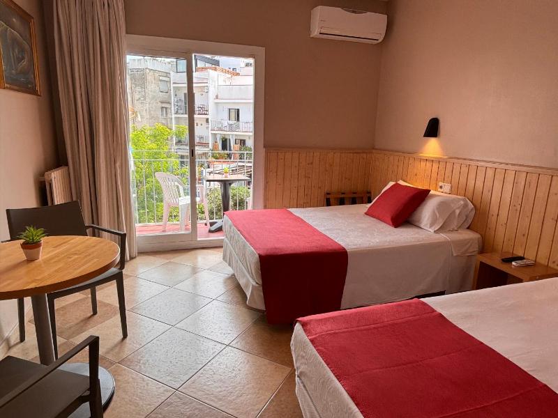Hotel Piccadilly Sitges - image 11