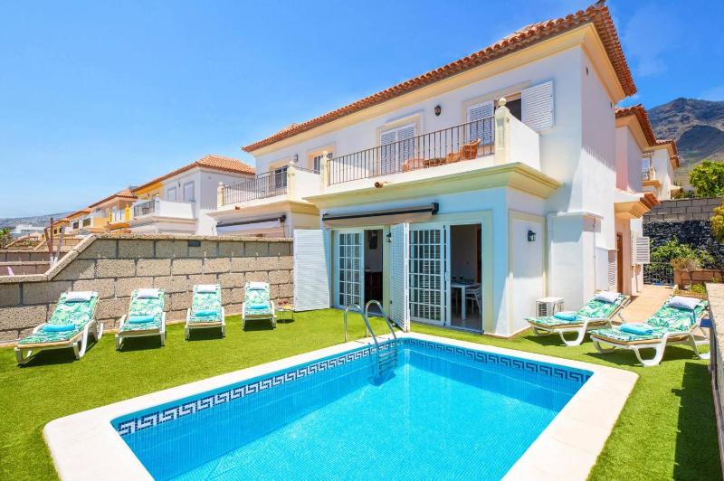 Villa Costa Adeje by Villa Plus - image 25