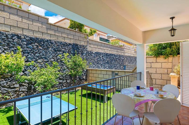 Villa Costa Adeje by Villa Plus - image 23