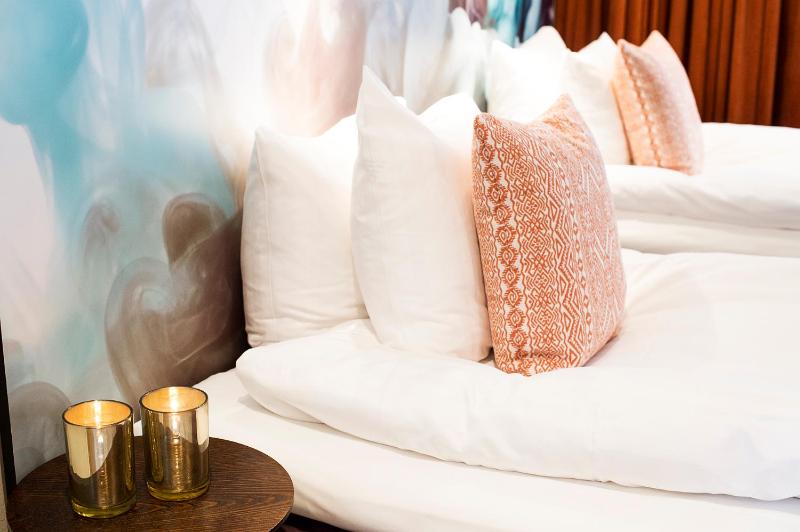 Double or Twin Room with Extra Bed image 3