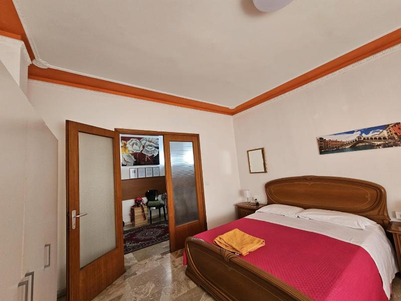 Venice Dream - image 15