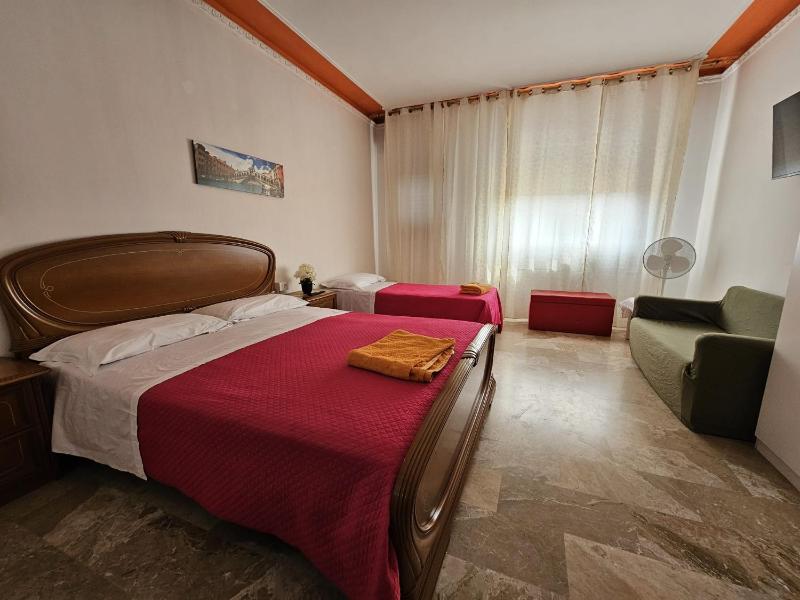Venice Dream - image 33