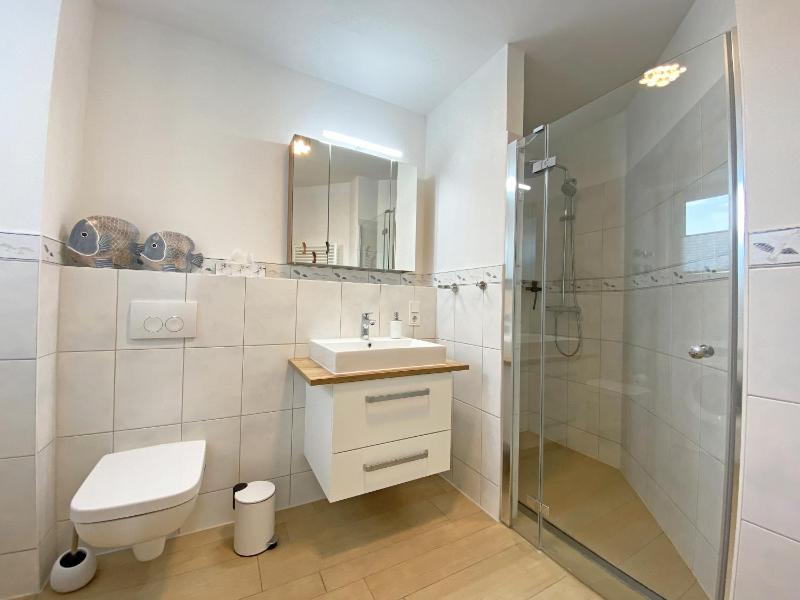 Villa Annika Whg 12 Penthouse Baltica mit Balkon - image 23