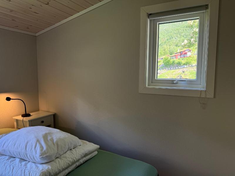 Two-Bedroom Bungalow image 3