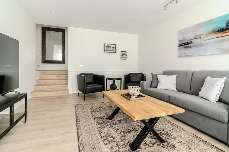 Frakkastígur Apartment by Heimaleiga - image 10