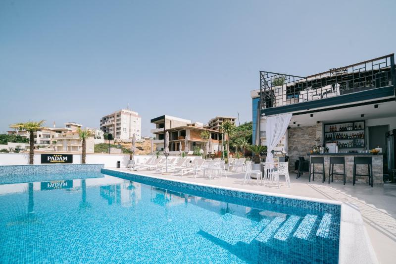Superior Apartment with Balcony image 2