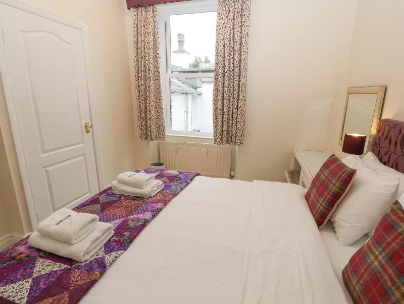 White House - image 28