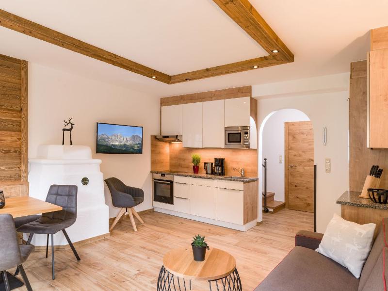 Two-Bedroom Apartment with Garden View image 1
