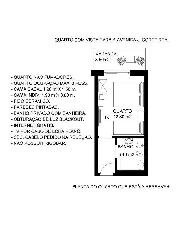 Triple Room with Balcony image 1