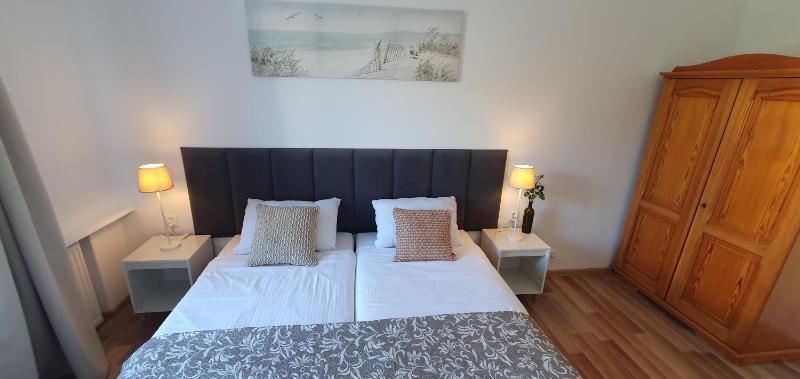 Villa 31 - image 40