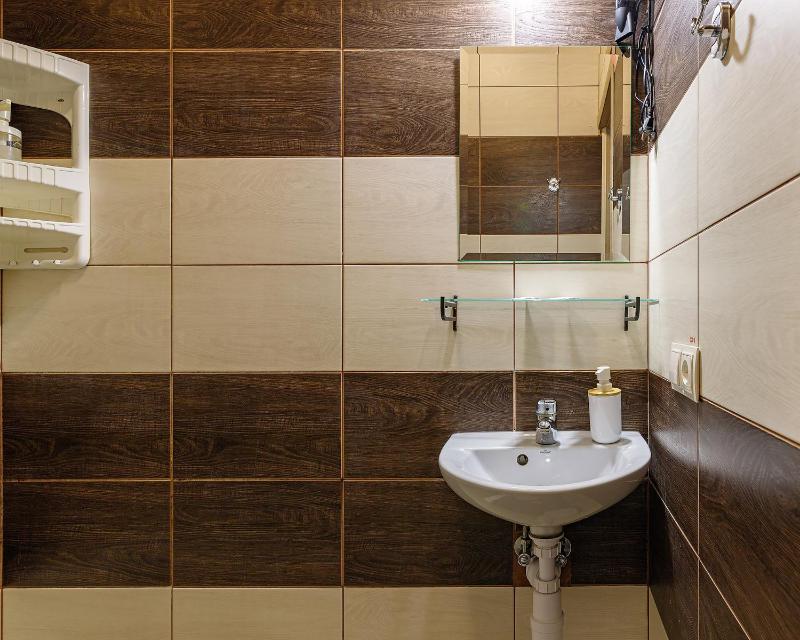 Standard Triple Room image 1