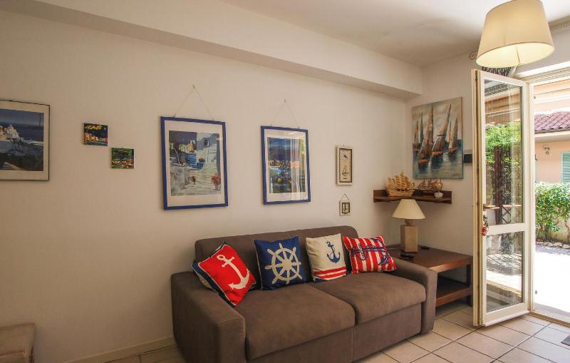 Awesome Apartment In Marcelli Di Numana - image 7