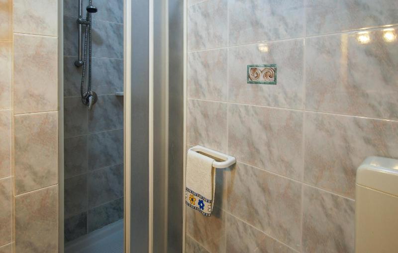 Awesome Apartment In Marcelli Di Numana - image 10